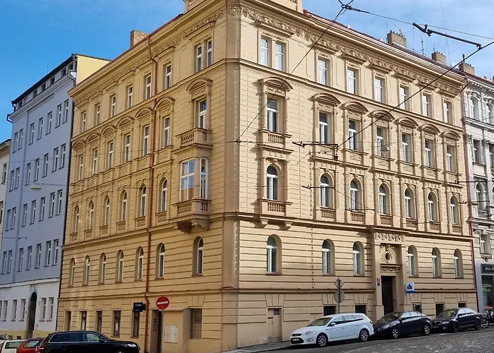 Coru House